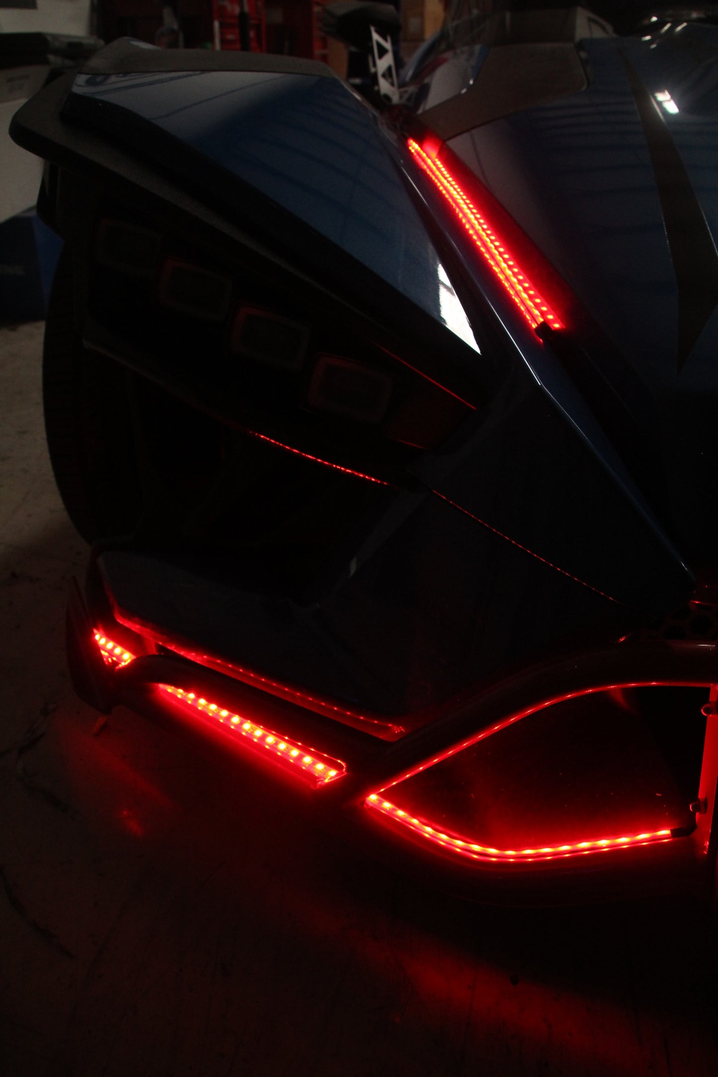 TWIST DYNAMICS 2.0 CHASER LED KIT FOR THE POLARIS SLINGSHOT (2015-2024)