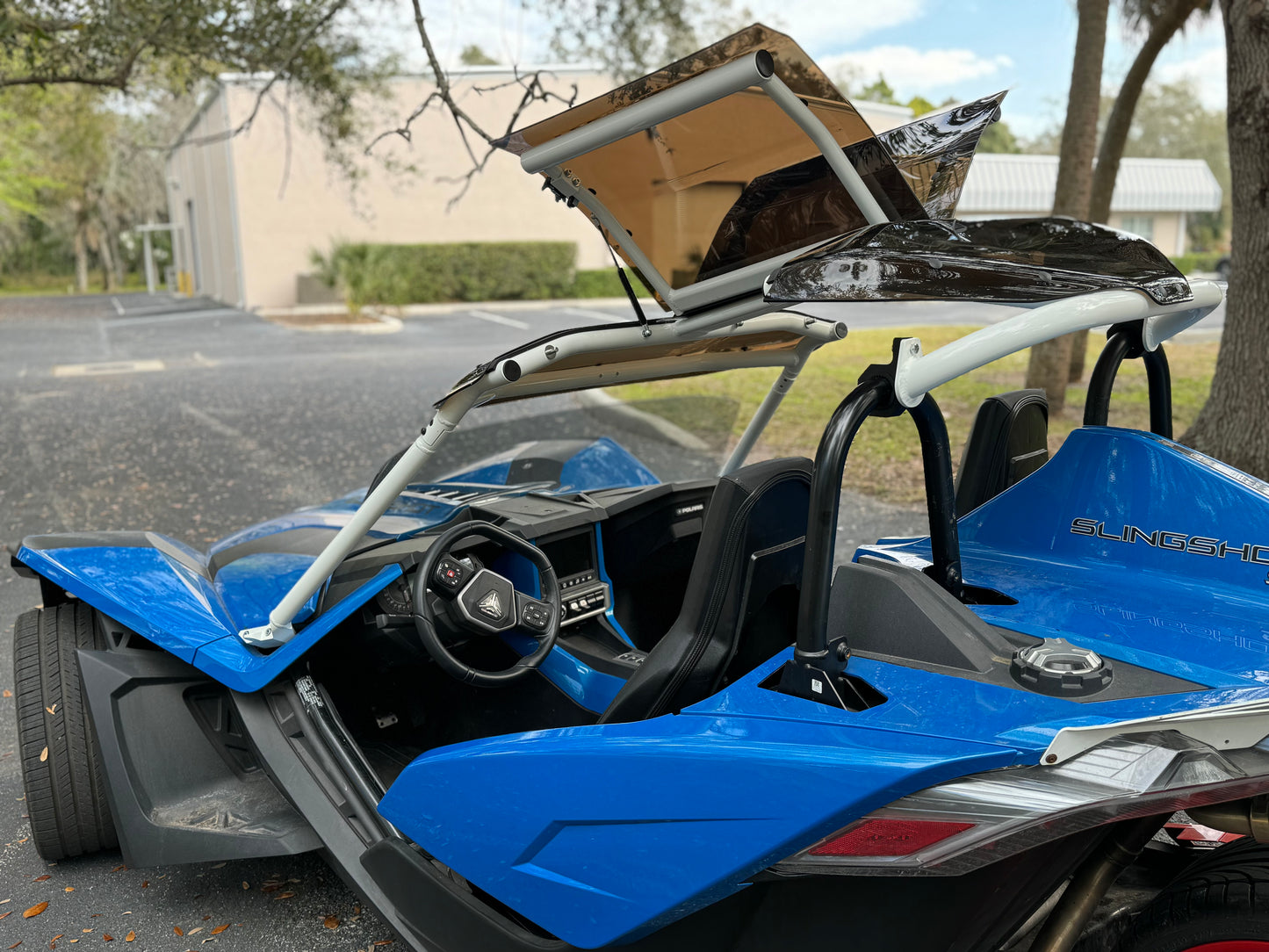 TWIST DYNAMICS GEN 3 GULLWING ROOF SYSTEM FOR THE POLARIS SLINGSHOT (2015-2025)