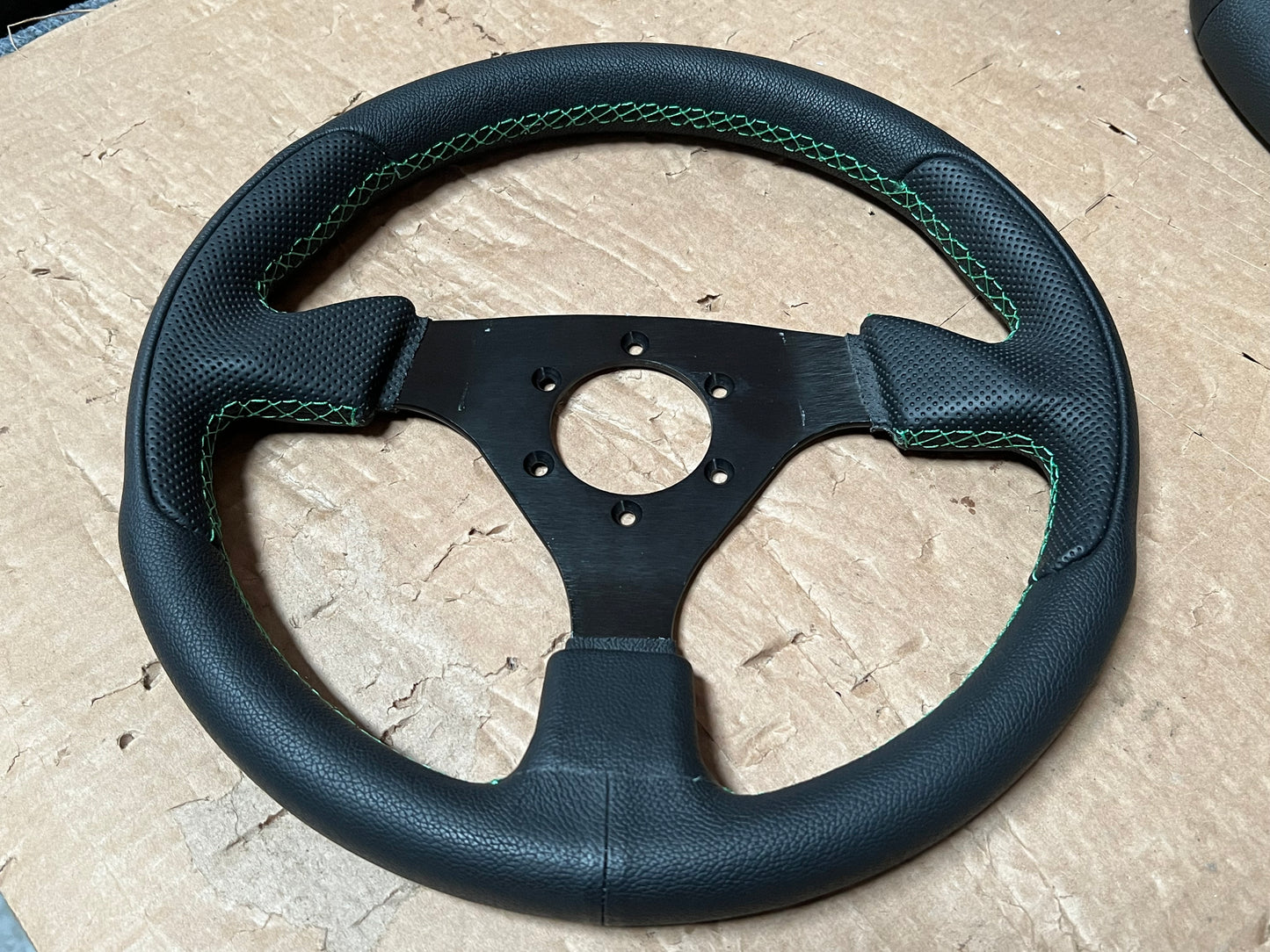 TWIST DYNAMICS ROUND STEERING WHEEL FOR THE POLARIS SLINGSHOT (2015-2019) - B-GRADE