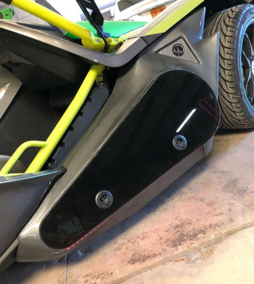 UAS EXTENDED FENDER STORAGE ENCLOSURE FOR POLARIS SLINGSHOT