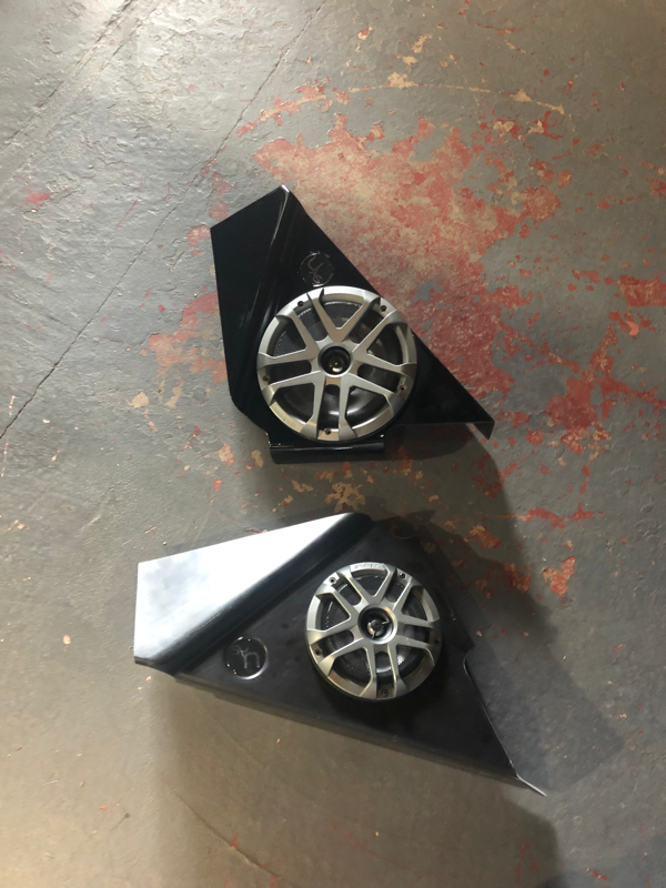 UAS Kick Panel Speaker Pods (2017+ Polaris Slingshot) | 6.5" or 8" Speaker Mount