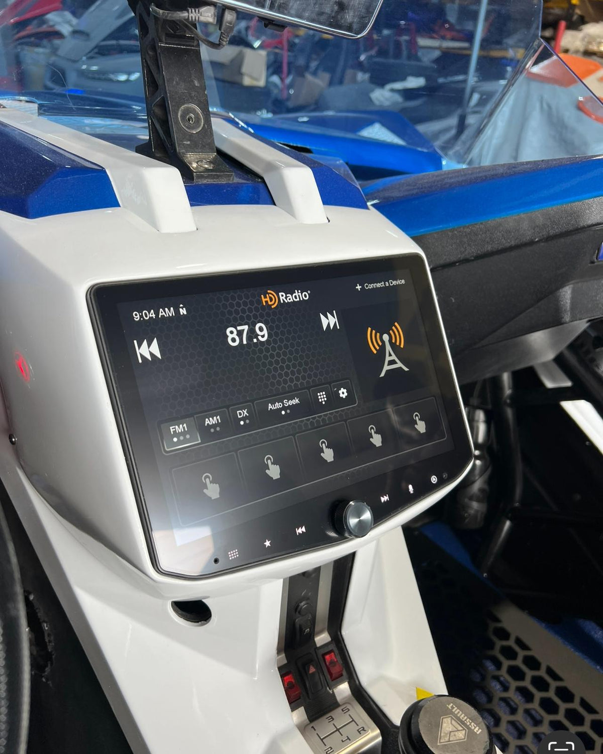 UAS Molded Dash Kit for Stinger Horizon 10 Radio