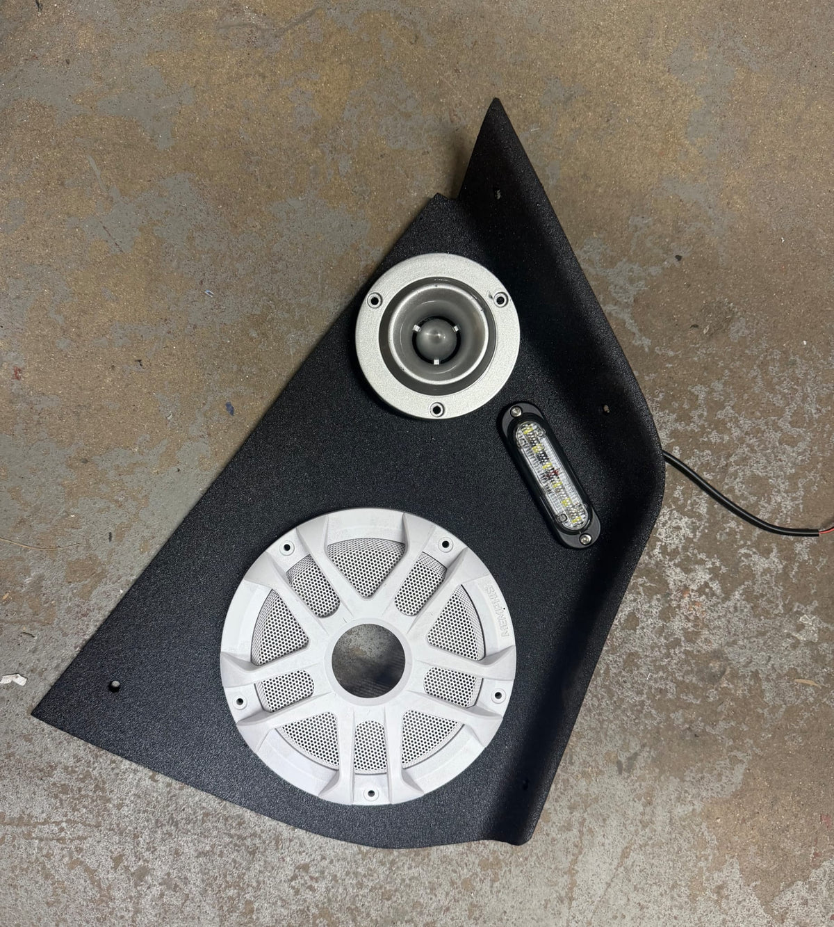 UAS OG front Stage Speaker Fillers
