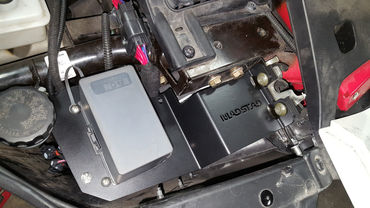 MADSTAD ENGINEERING ACCESSORY FUSE BLOCK KIT FOR THE POLARIS SLINGSHOT