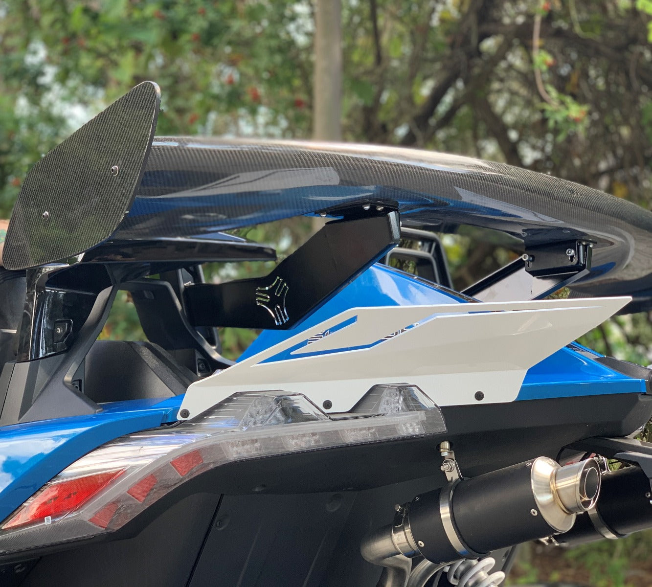 TWIST DYNAMICS REAR WING KIT FOR THE POLARIS SLINGSHOT - LARGE